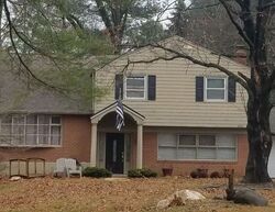 Pre-foreclosure Listing in HEMPSTEAD CIR NEWTOWN SQUARE, PA 19073