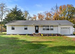 Pre-foreclosure in  ADAMSVILLE RD Greenwood, DE 19950