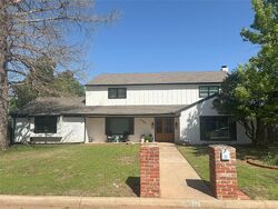 Pre-foreclosure in  LEANING ELM RD Oklahoma City, OK 73120