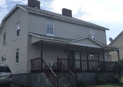 Pre-foreclosure Listing in E 2ND ST GRINDSTONE, PA 15442