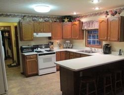 Pre-foreclosure in  CLEARWATER AVE Bloomington, IL 61704