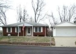 Pre-foreclosure Listing in HILLCREST DR GLEN CARBON, IL 62034