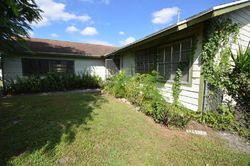  El Claro Cir, West Palm Beach FL