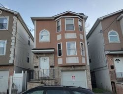 Pre-foreclosure Listing in 12TH AVE PATERSON, NJ 07501