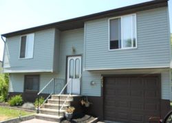 Pre-foreclosure in  TORCHWOOD LN Cicero, NY 13039