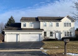  Rolling Hills Dr, Crystal Lake IL