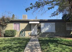 Pre-foreclosure in  BERKELEY ST Bakersfield, CA 93305