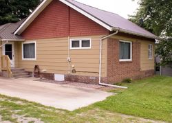 Pre-foreclosure in  8TH AVE E University Park, IA 52595