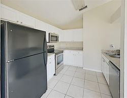 Pre-foreclosure in  ARBOR HILL CIR Clermont, FL 34715