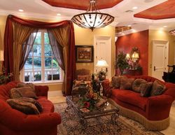 Pre-foreclosure in  LAMARA WAY NE Saint Petersburg, FL 33704