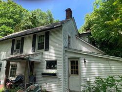 Pre-foreclosure in  STONY HOLLOW RD Centerport, NY 11721