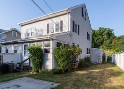 Pre-foreclosure in  RINGWOOD AVE Pompton Lakes, NJ 07442