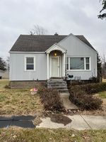 Pre-foreclosure Listing in SHERIDAN AVE MICHIGAN CITY, IN 46360