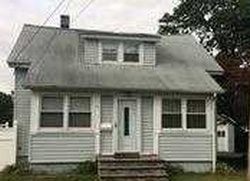 Pre-foreclosure in  MANHATTAN BLVD Islip Terrace, NY 11752