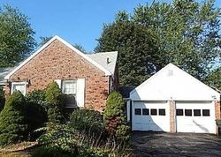 Pre-foreclosure Listing in CHARTER RD ROCKY HILL, CT 06067