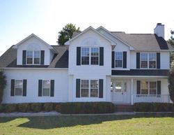  Cresthaven Dr, Sanford NC