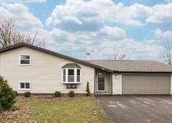  Oaklawn Ave, Oswego IL