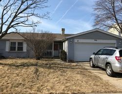 Pre-foreclosure Listing in CROFTON LN BUFFALO GROVE, IL 60089