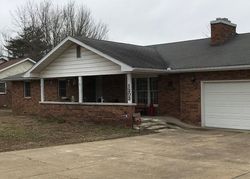 Pre-foreclosure Listing in SUNSET DR MOUNTAIN GROVE, MO 65711