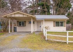 Pre-foreclosure in  JEFFERSON AVE NE Yelm, WA 98597