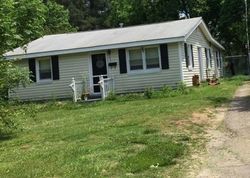 Pre-foreclosure in  NEW RAND RD Garner, NC 27529