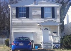 Pre-foreclosure Listing in GREENBRIAR AVE HAMPTON, VA 23661