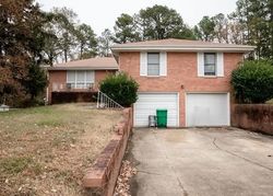 Pre-foreclosure Listing in W CLARA DR PETERSBURG, VA 23803