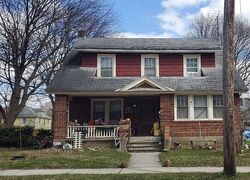  Hollister St, Pittsfield MA