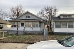Pre-foreclosure in  JEFFERSON AVE Evansville, IN 47714