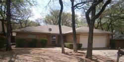 Pre-foreclosure in  BAINWOOD TRL Arlington, TX 76015