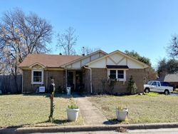 Pre-foreclosure in  ELDERBERRY CT Fort Worth, TX 76126