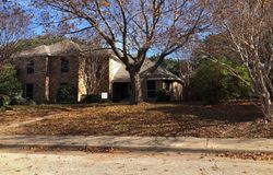 Pre-foreclosure Listing in HEATH CIR CEDAR HILL, TX 75104