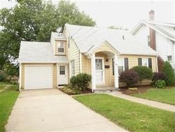 Pre-foreclosure Listing in 18TH ST SW BARBERTON, OH 44203