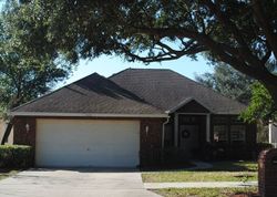 Pre-foreclosure in  BELMONT TER Oviedo, FL 32765
