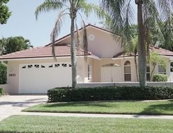 Pre-foreclosure Listing in LAKESIDE WOODS CIR SARASOTA, FL 34243