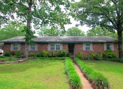 Pre-foreclosure in  JACKSON OAKS DR Sherwood, AR 72120