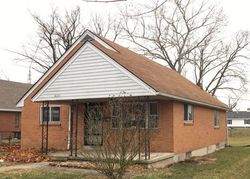 Pre-foreclosure in  PAWPAW ST Dayton, OH 45404