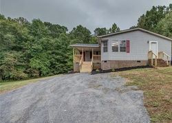 Pre-foreclosure Listing in RAYFIELD DR BESSEMER CITY, NC 28016