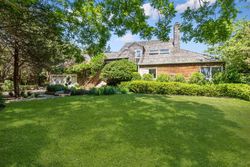 Pre-foreclosure Listing in SPRINGS FIREPLACE RD EAST HAMPTON, NY 11937