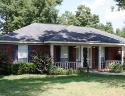 Pre-foreclosure in  LAUREN DR W Theodore, AL 36582