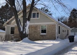 Pre-foreclosure in  EILEEN AVE Duluth, MN 55803