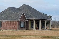 Pre-foreclosure Listing in MARY ROSA LN CHURCH POINT, LA 70525