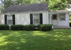 Pre-foreclosure Listing in LIBERTY AVE LORAIN, OH 44055