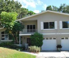 Pre-foreclosure in  82ND TER Seminole, FL 33776