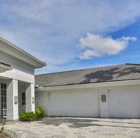 Pre-foreclosure in  WATERCHASE BLVD Tampa, FL 33626