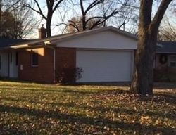 Pre-foreclosure Listing in OLD ORCHARD RD ANDERSON, IN 46011
