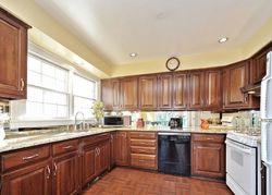 Pre-foreclosure Listing in ELLIOTT ST PARK RIDGE, IL 60068