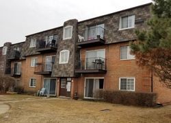 Pre-foreclosure Listing in BAY COLONY DR APT 2W DES PLAINES, IL 60016