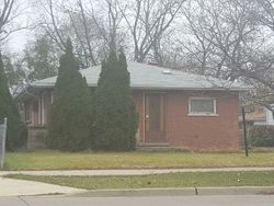 Pre-foreclosure Listing in WOOD ST MARKHAM, IL 60428