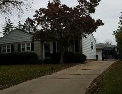 Pre-foreclosure Listing in N KENILWORTH AVE ELMHURST, IL 60126